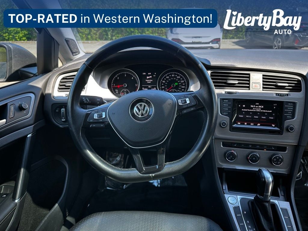 2015 Volkswagen Golf SportWagen SE