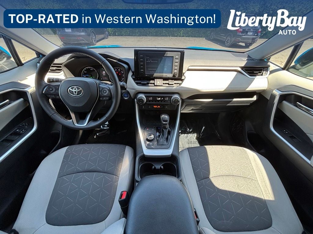 2021 Toyota RAV4 Hybrid XLE