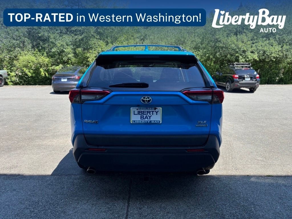 2021 Toyota RAV4 Hybrid XLE