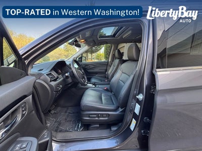 2022 Honda Pilot Touring 8 Passenger