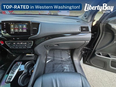 2022 Honda Pilot Touring 8 Passenger