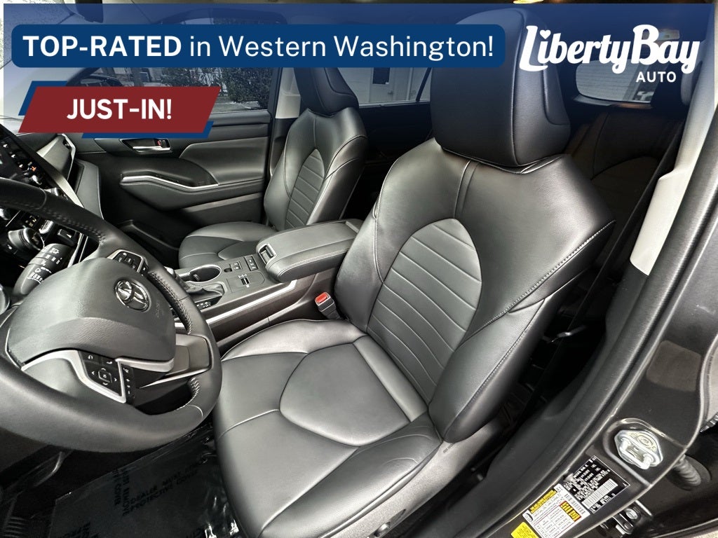 2022 Toyota Highlander Hybrid Base