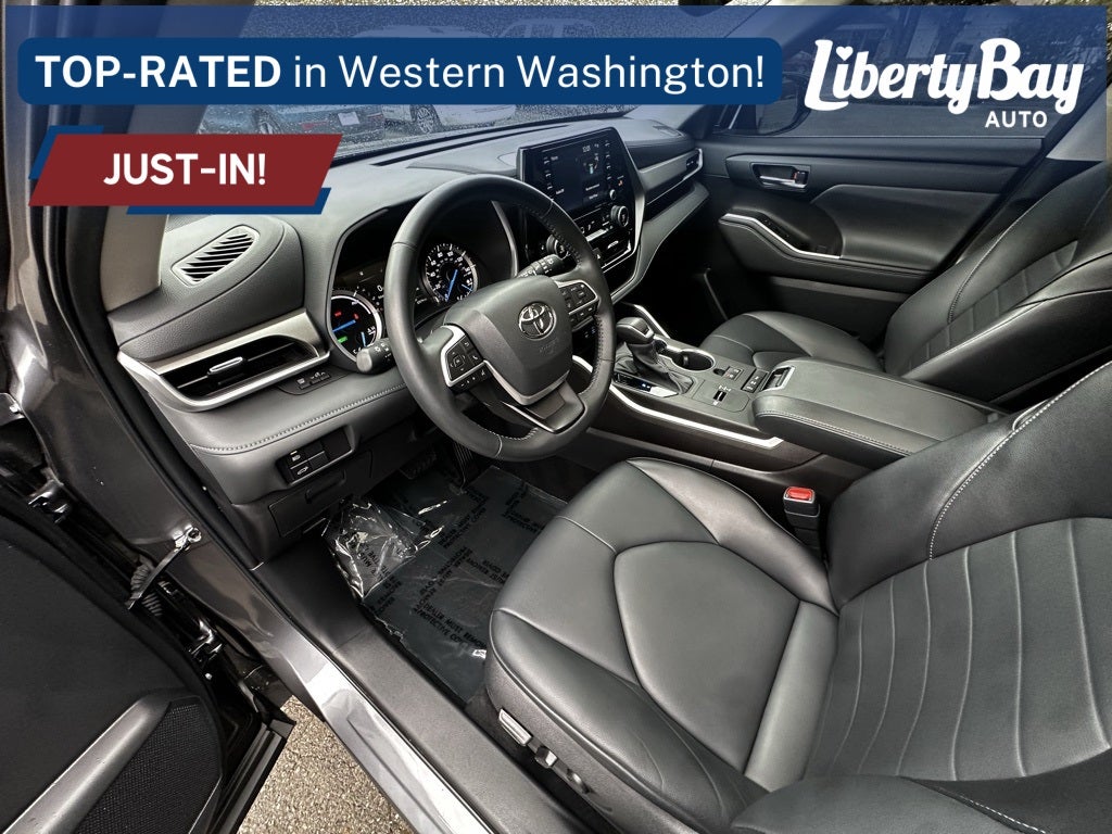 2022 Toyota Highlander Hybrid Base