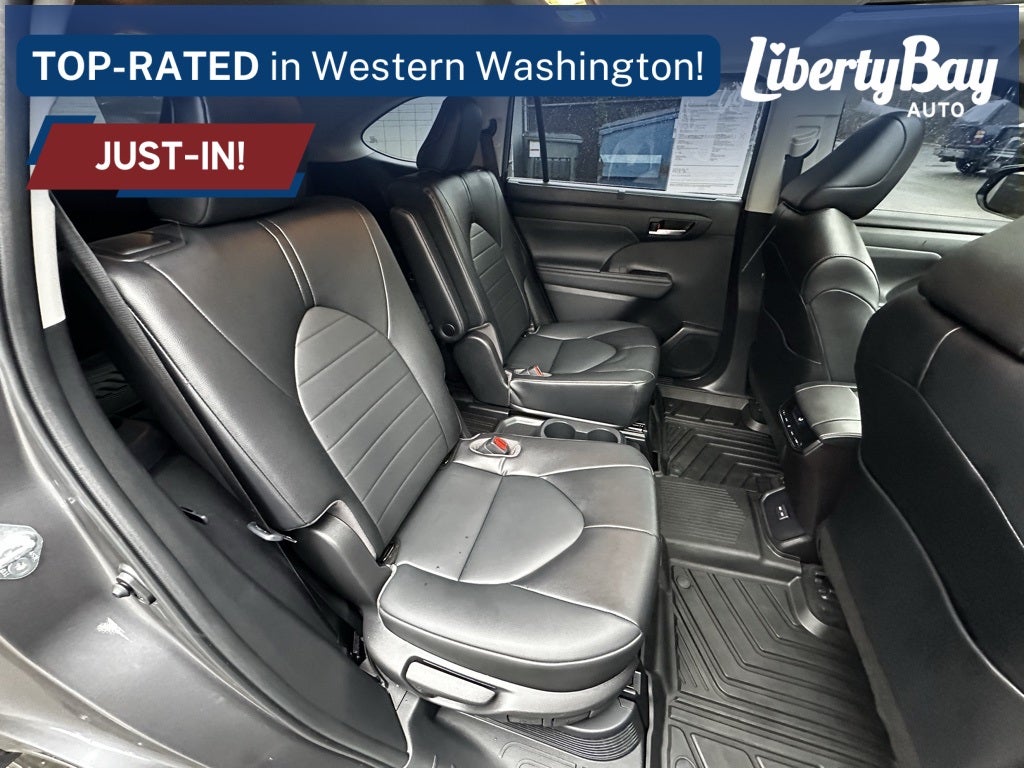 2022 Toyota Highlander Hybrid Base