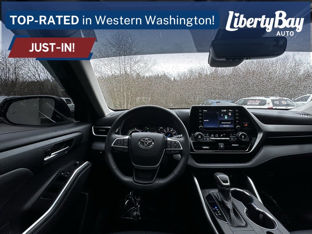 2022 Toyota Highlander Hybrid Base