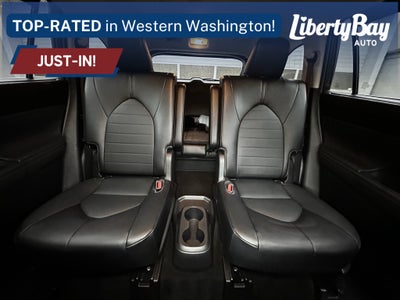 2022 Toyota Highlander Hybrid Base