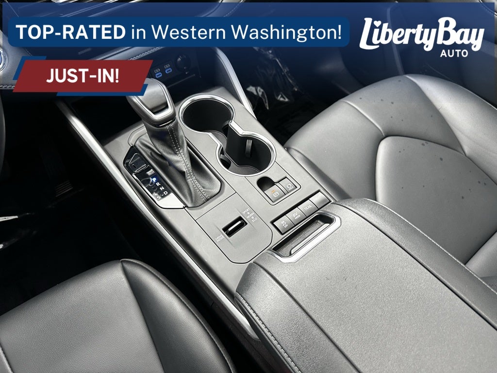 2022 Toyota Highlander Hybrid Base