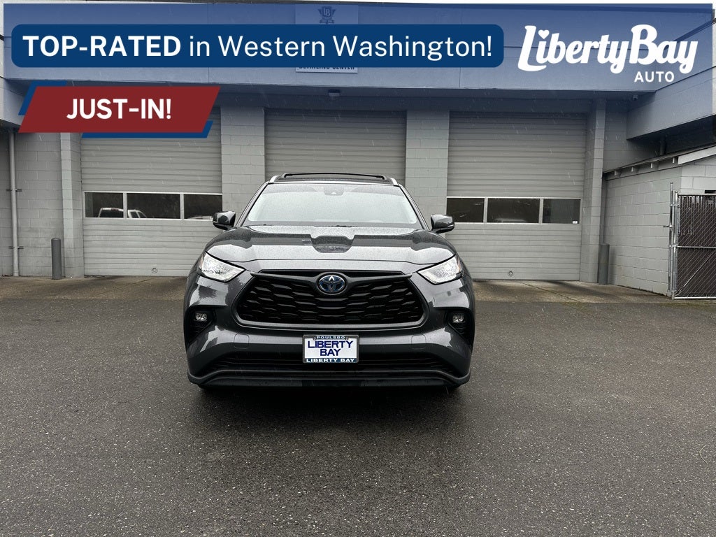 2022 Toyota Highlander Hybrid Base