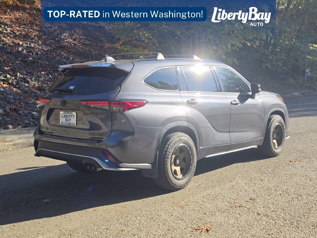 2022 Toyota Highlander XSE