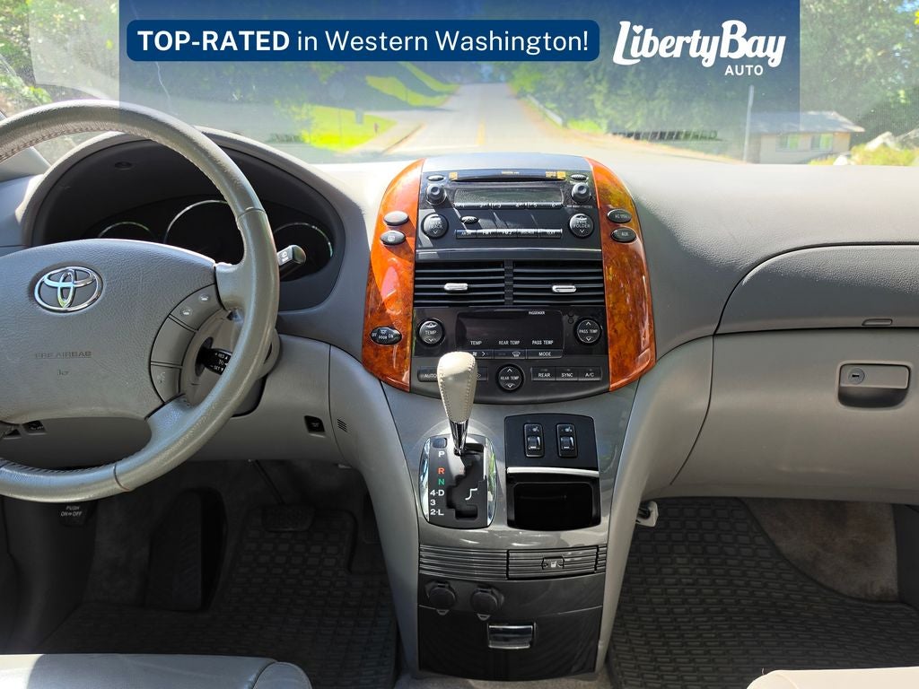 2010 Toyota Sienna XLE