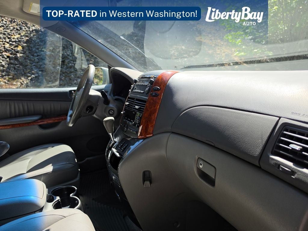 2010 Toyota Sienna XLE