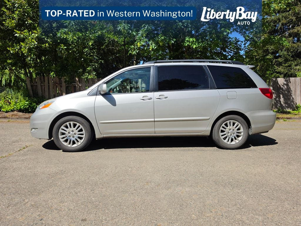 2010 Toyota Sienna XLE