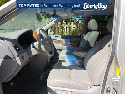 2010 Toyota Sienna XLE