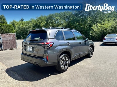 2025 Subaru Forester Premium