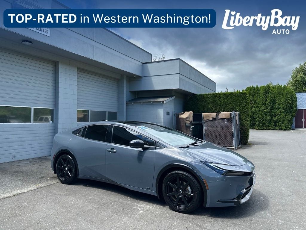 2024 Toyota Prius XLE
