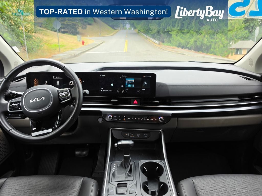 2025 Kia Carnival LXS