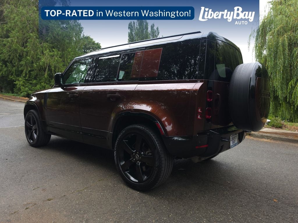 2025 Land Rover Defender 110 Sedona Red