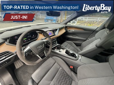 2022 Audi e-tron GT Premium Plus quattro