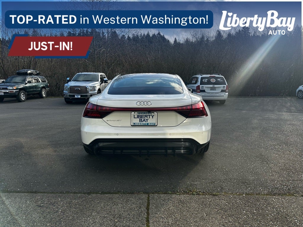 2022 Audi e-tron GT Premium Plus quattro