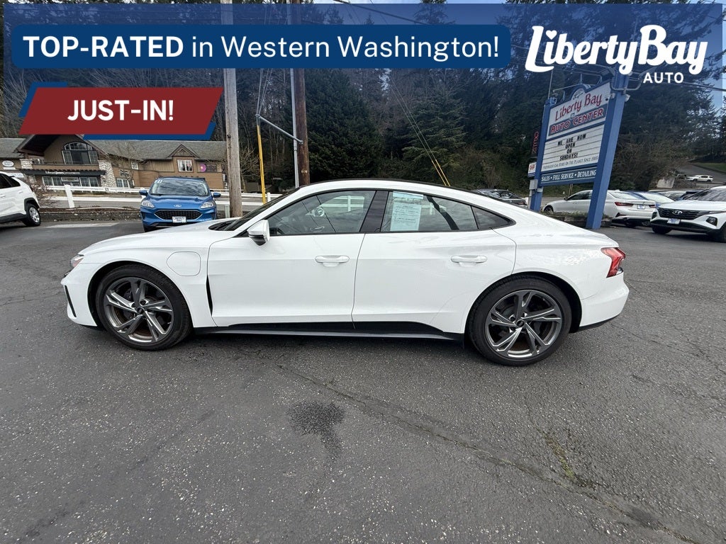 2022 Audi e-tron GT Premium Plus quattro