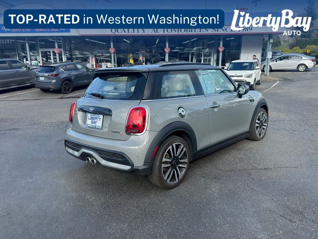 2023 MINI Cooper S Iconic