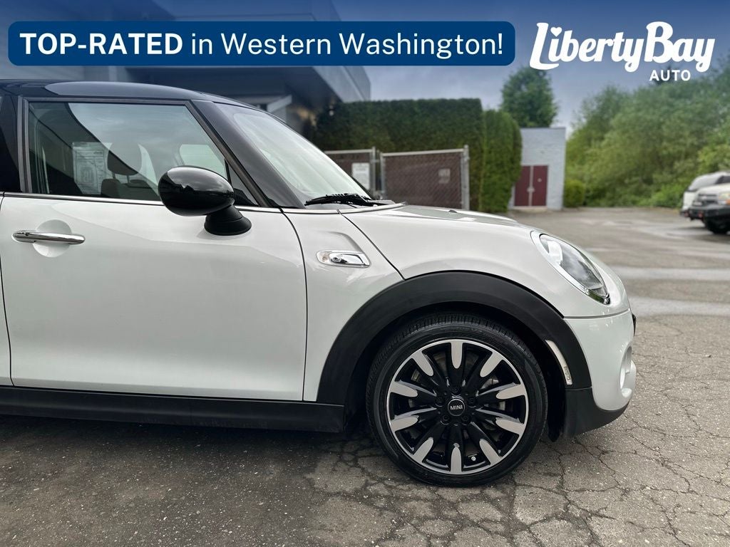 2019 MINI Cooper S Signature