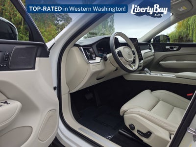 2026 Volvo XC60 B5 Ultra
